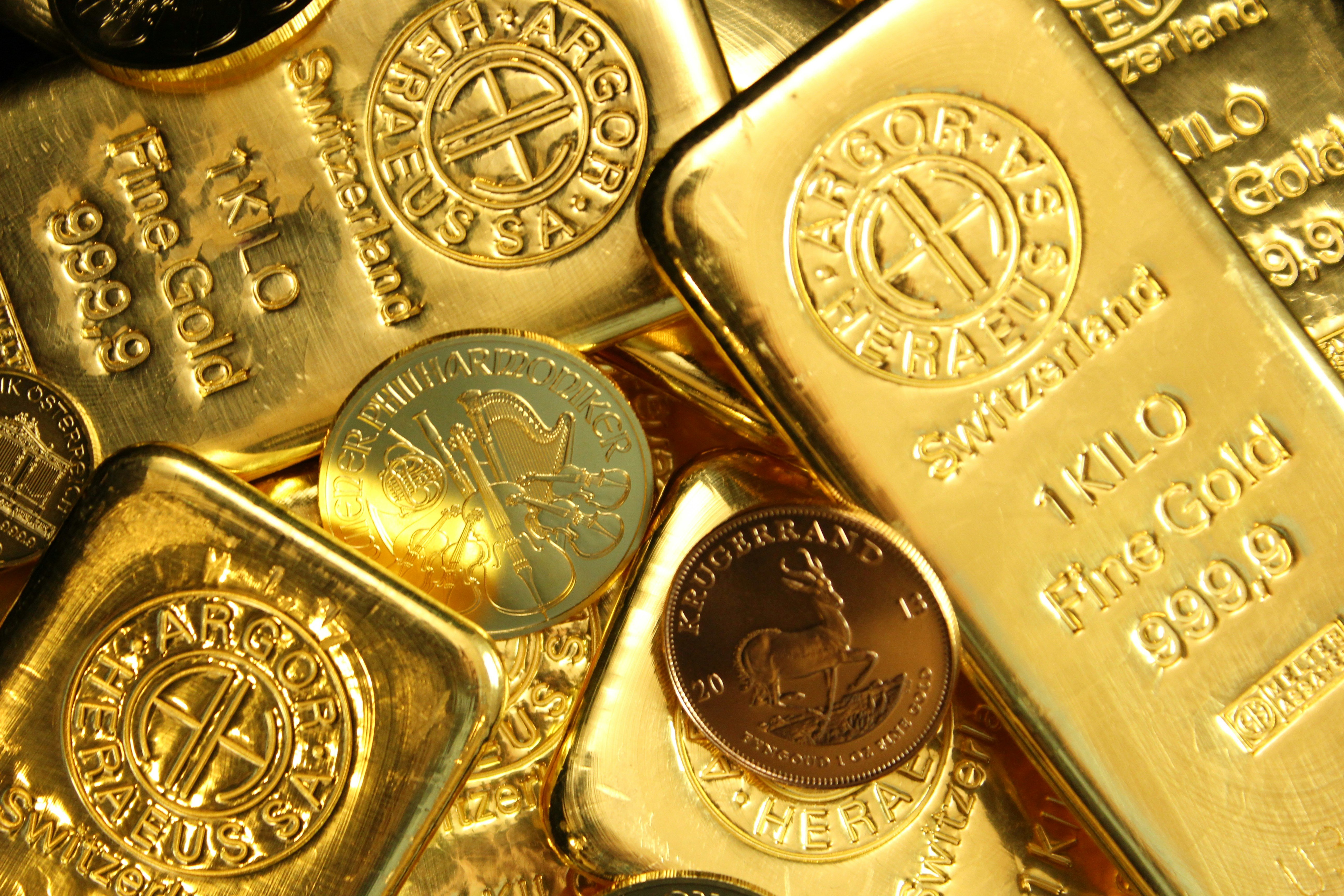 gold price surges past $4,100